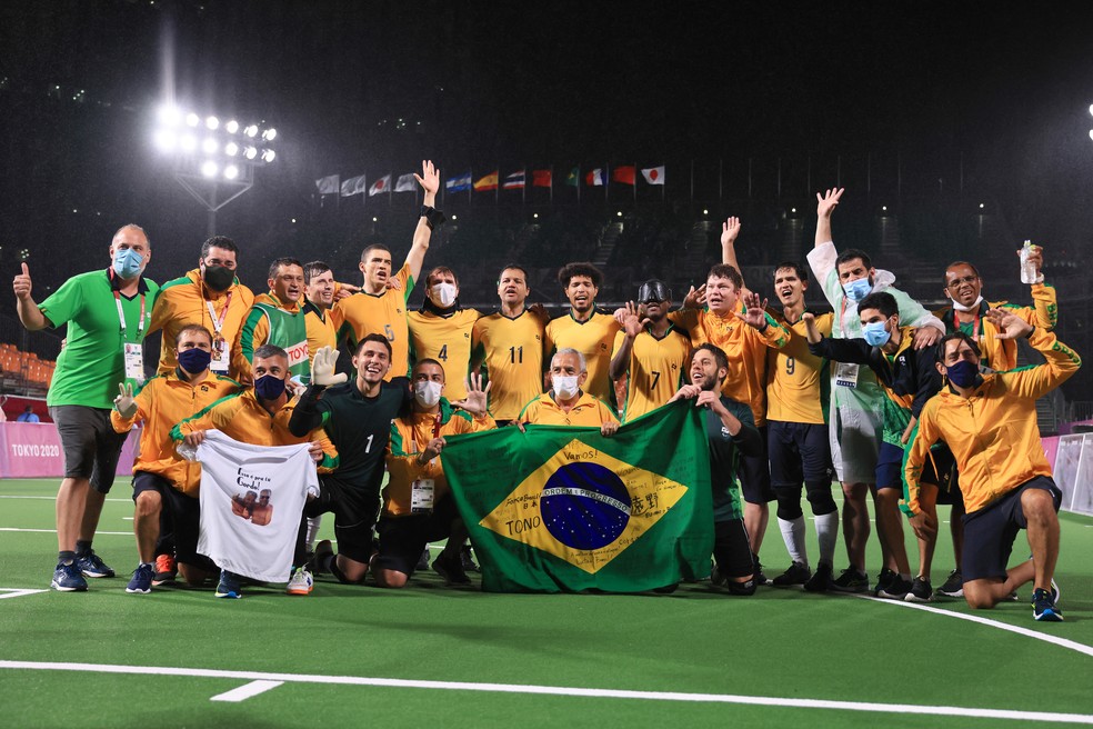 Brasil bate a Argentina e fatura o penta no futebol de 5 nas Paralimpíadas