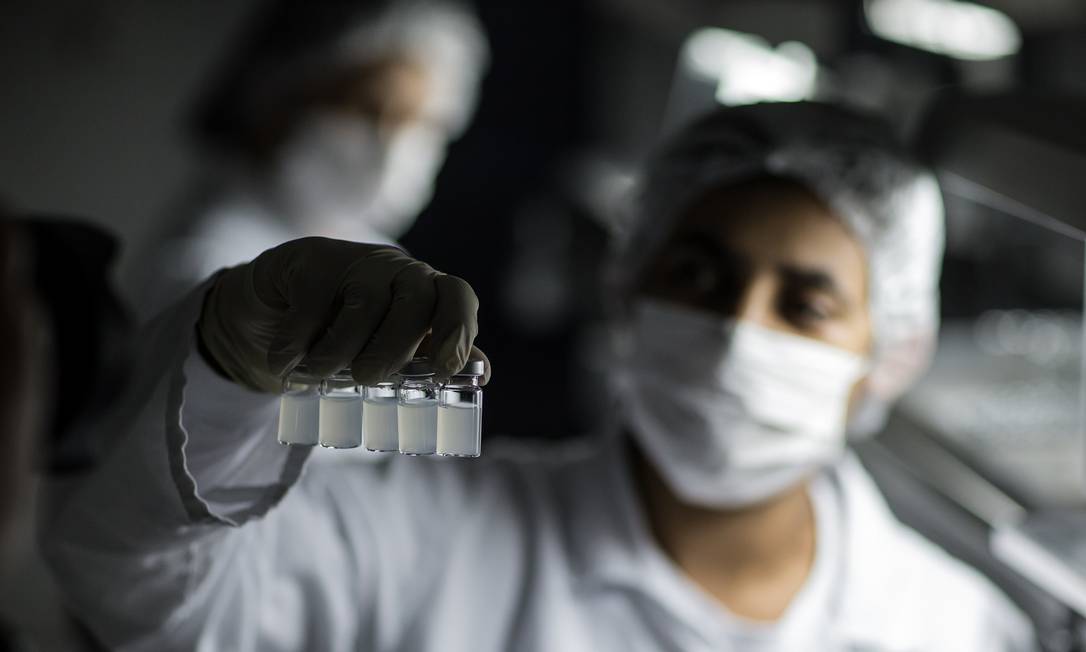 Anvisa proíbe uso de doses da vacina CoronaVac envasadas em fábrica que não passou por inspeção