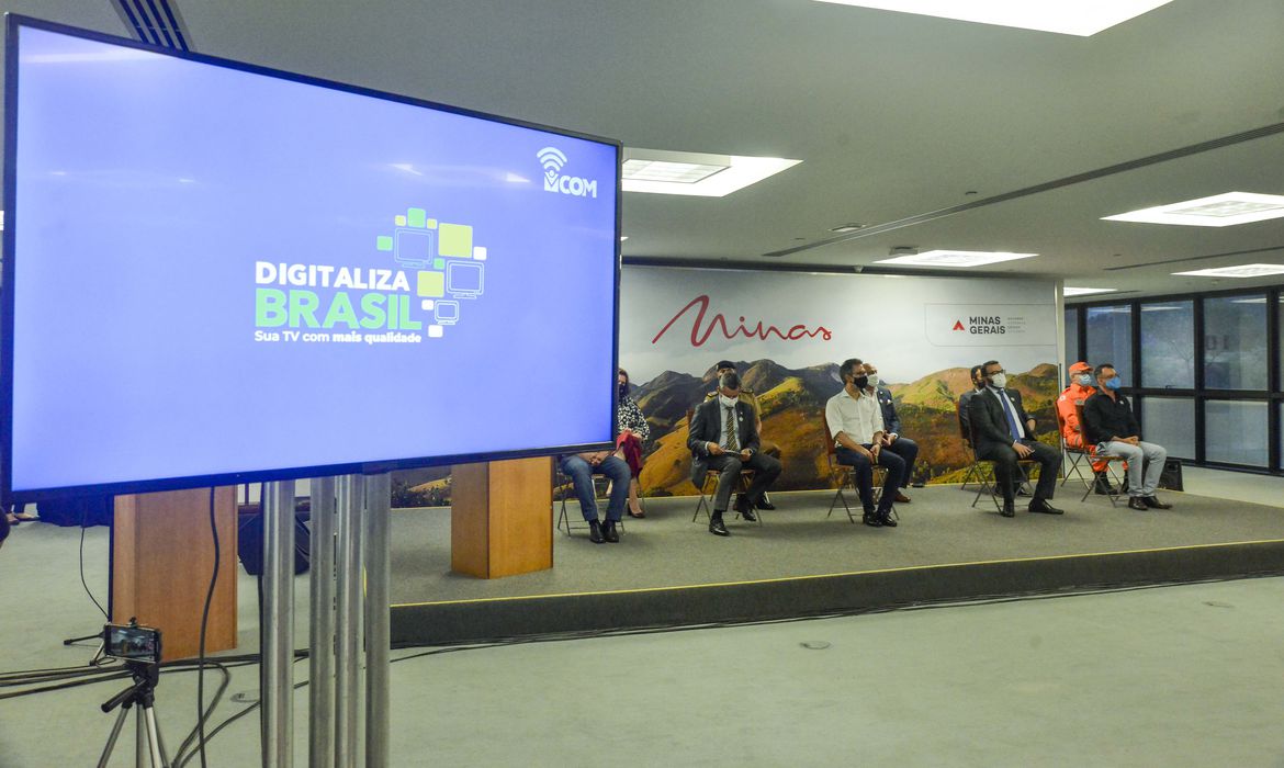 EBC e Rede Minas assinam chegada do Digitaliza Brasil a Minas Gerais