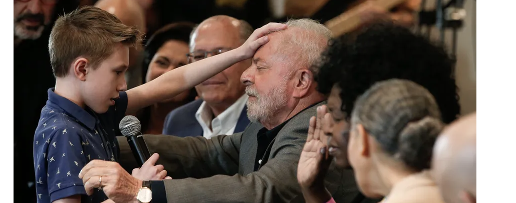 ‘Se o pastor quer fazer política, faça na rua, não no altar’, afirma Lula durante evento com evangélicos em SP