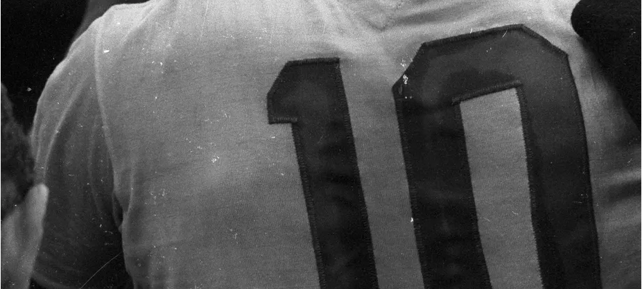 Pelé faz 82 anos e ganha homenagens pelo mundo inteiro; veja