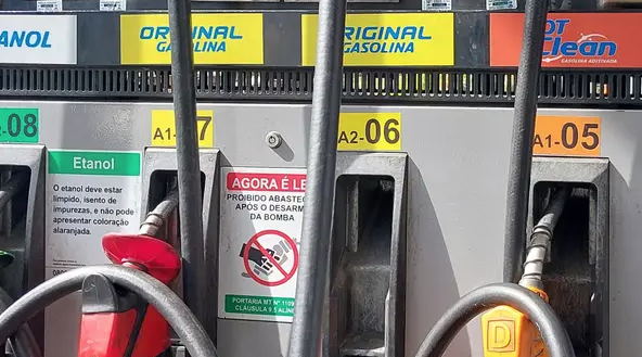 Aumento do preço da gasolina mesmo sem anúncio da Petrobras revolta motoristas de BH: ‘Absurdo’